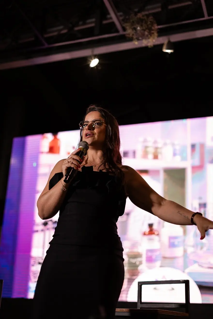Francielle Caleffi, fundadora REC